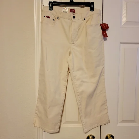 CHAPS Denim Crop Pants / Capri Pants - Cream color - Size 10 - NEW - Picture 2 of 4